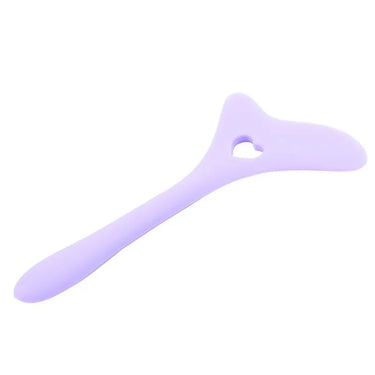 Multi-Functional Eyeliner Stencil Wing Tips Silicone Eyeliner Aid Drawing Lipstick Wearing Aid Reusable Makeup Tools