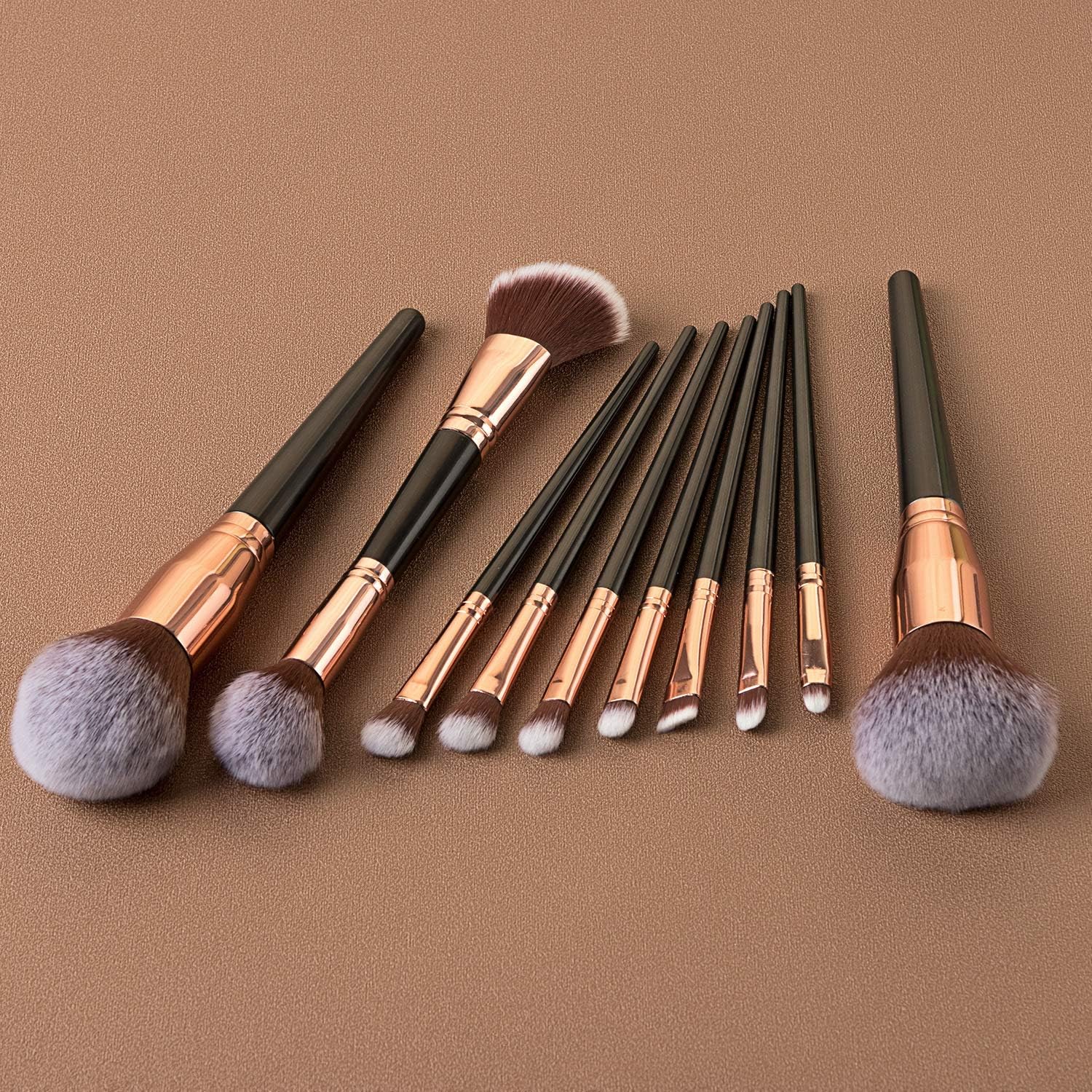 Private Label 10 Pcs Makeup Brush Set with Black Handle Custom Logo Foundation Contour Eye Powder Make up Tools Set